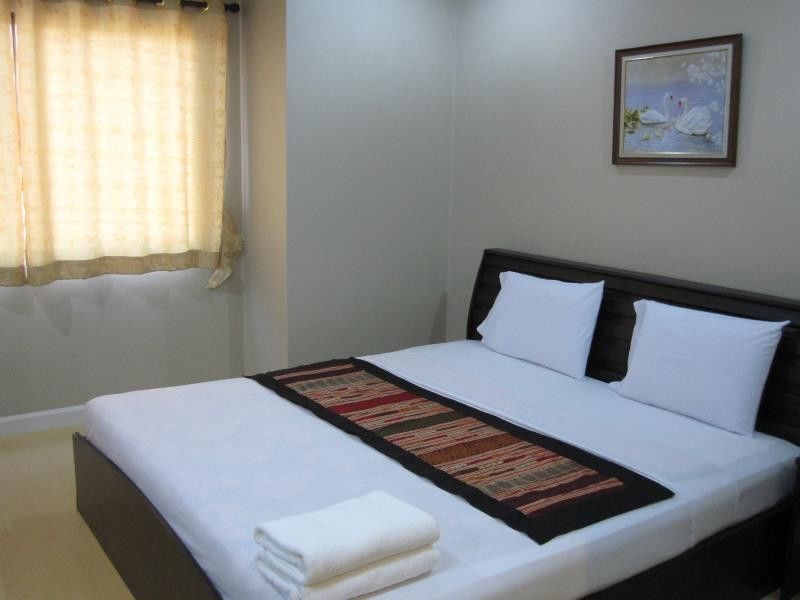 Super Oyo 1096 Winner Inn Hotel Chiang Mai Eksteriør billede